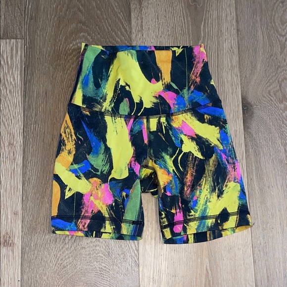 Lululemon size 0 biker shorts colorful rainbow workout athletic dance - Picture 1 of 4
